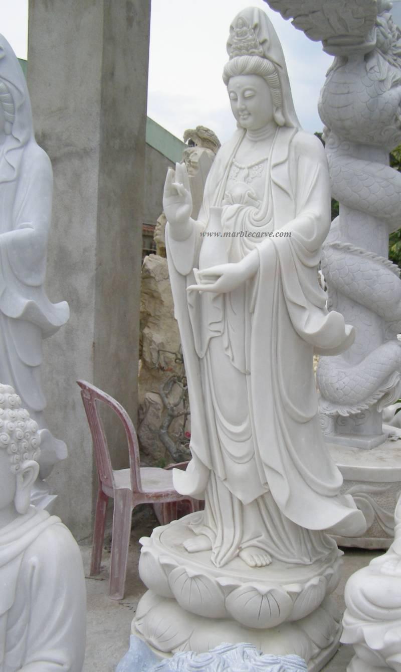 Kwanyin Statue